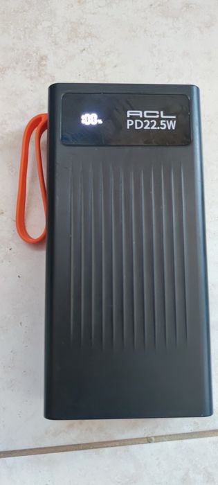 Външна батерия 30000mAh