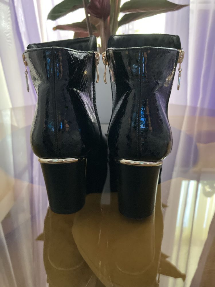 Botine dama Lotus,piele naturala
