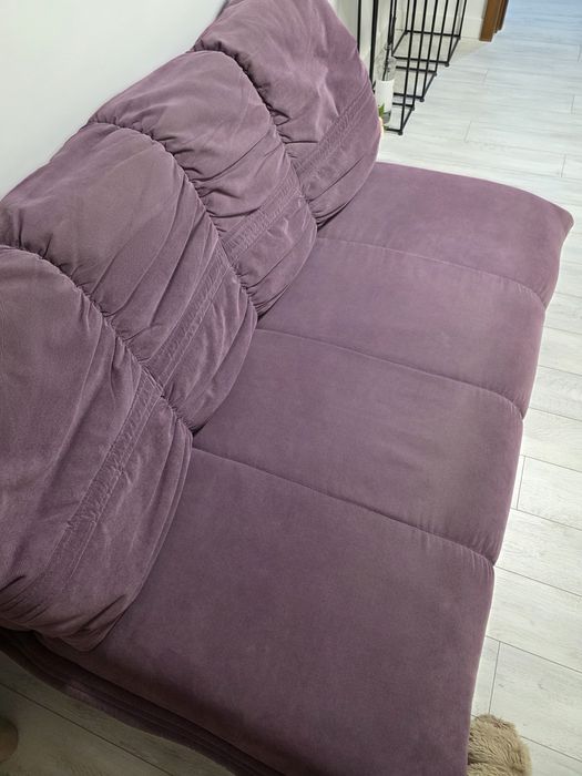 Vând  canapea extensibila...