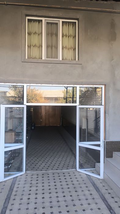 Sergeli xonabot tepa 8 ta xona