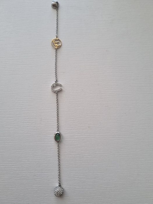 Сребърна гривна с магнитно закопчаване Сваровски