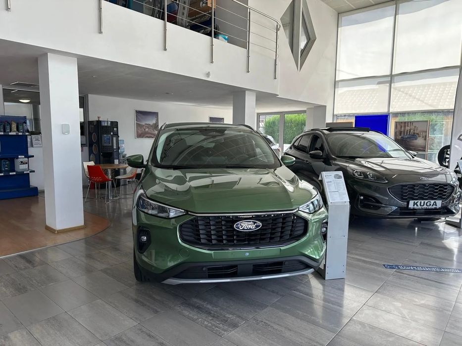 Ford Kuga Kuga promotie Automata 1.5 186 cp FWD