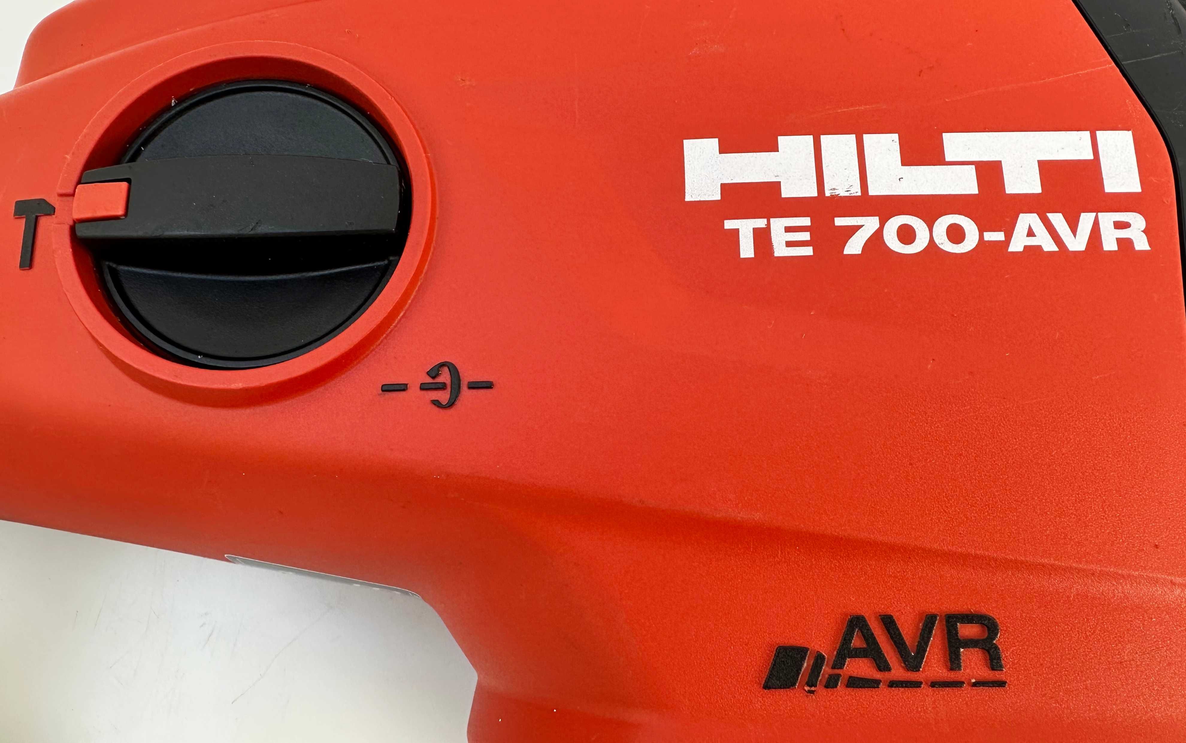 Hilti TE 700-AVR - Чист къртач 1300W 11.5J 2024г.