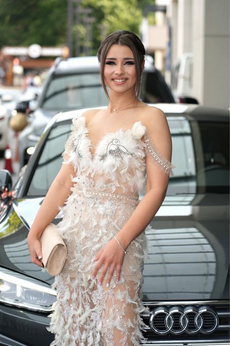 Бална рокля (ръчна изработка)