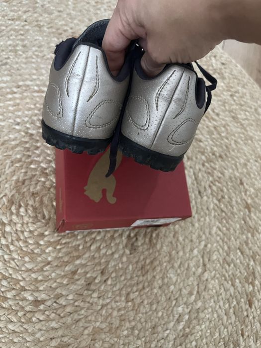 Ghete adidas predator marimea 32