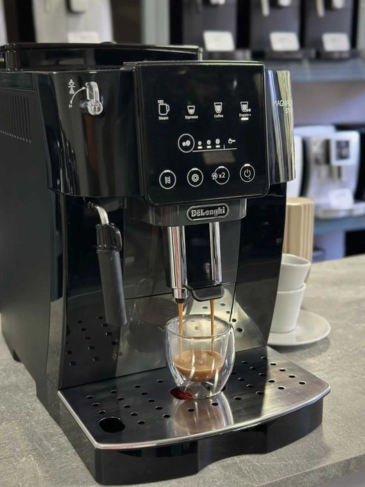 Кафемашина DeLonghi Magnifica START