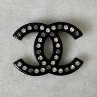 Brosa Chanel Black Strass