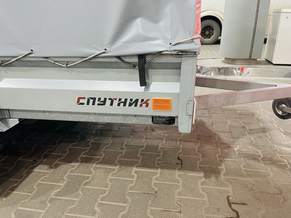Продам прицеп Спутник двухосный в идеальном состоянии