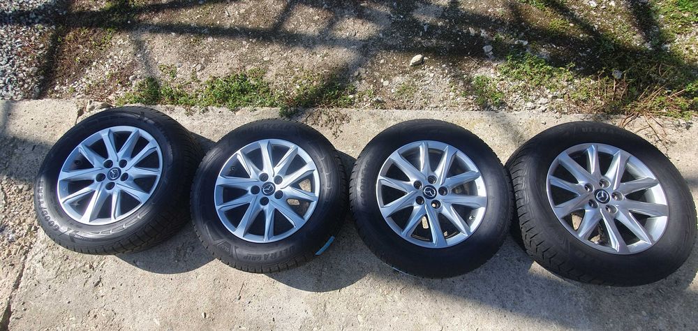 Jante originale MAZDA CX-5  + Anvelope IARNA 225/65/ R17  DOT 1120
