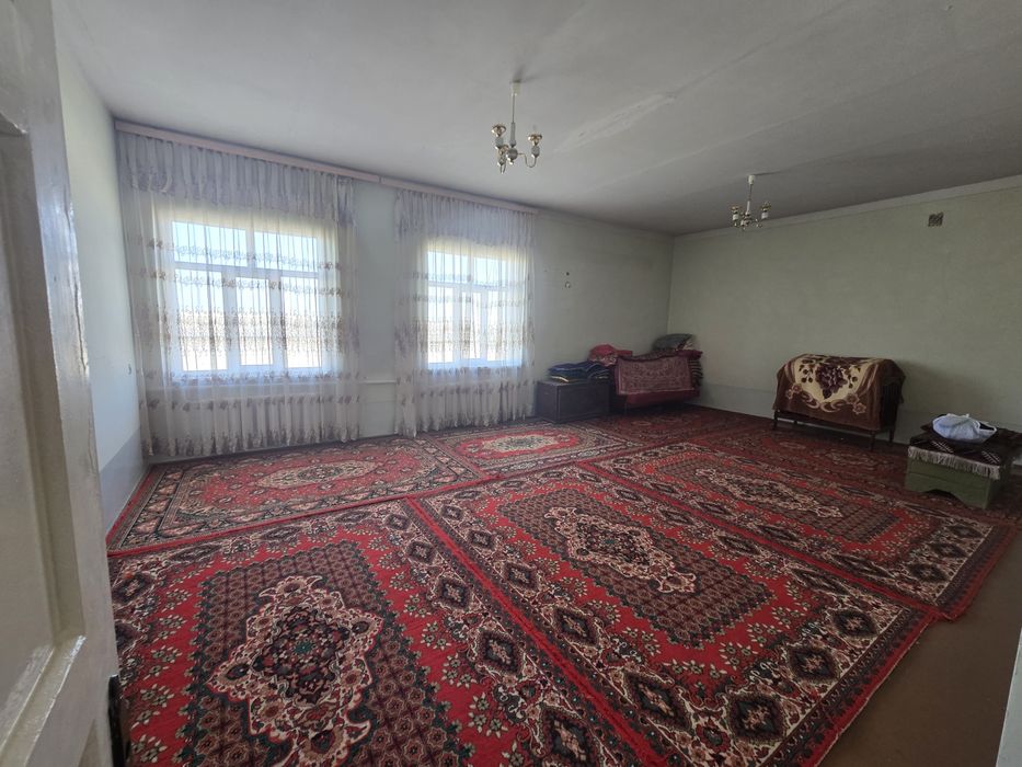 Урганч туманида майдони 4000 кв булган 2 та бино ижарага берилади