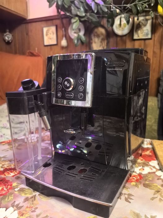 Кафемашина автомат Delongi