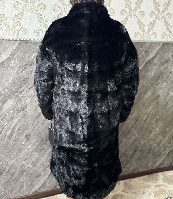 Продам новую шубу