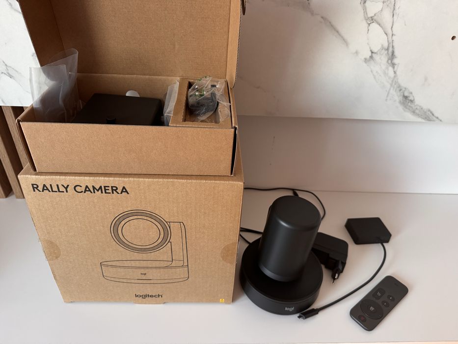 Logitech Rally 4K PTZ- Zoom 15X, Cameră Profesională TOP!