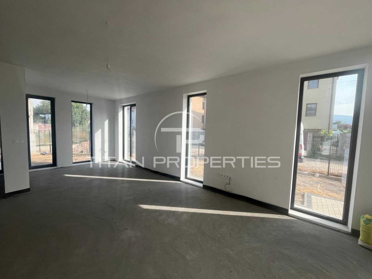 Продава се Къща в Пловдив, Беломорски - 290 кв.м за 1690 €/кв.м - Снимка #3