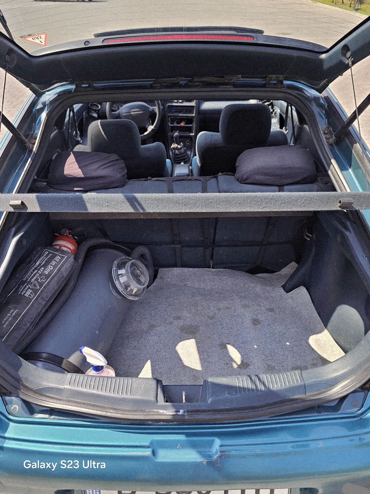 Mazda 323f 1.5i газ/бензин