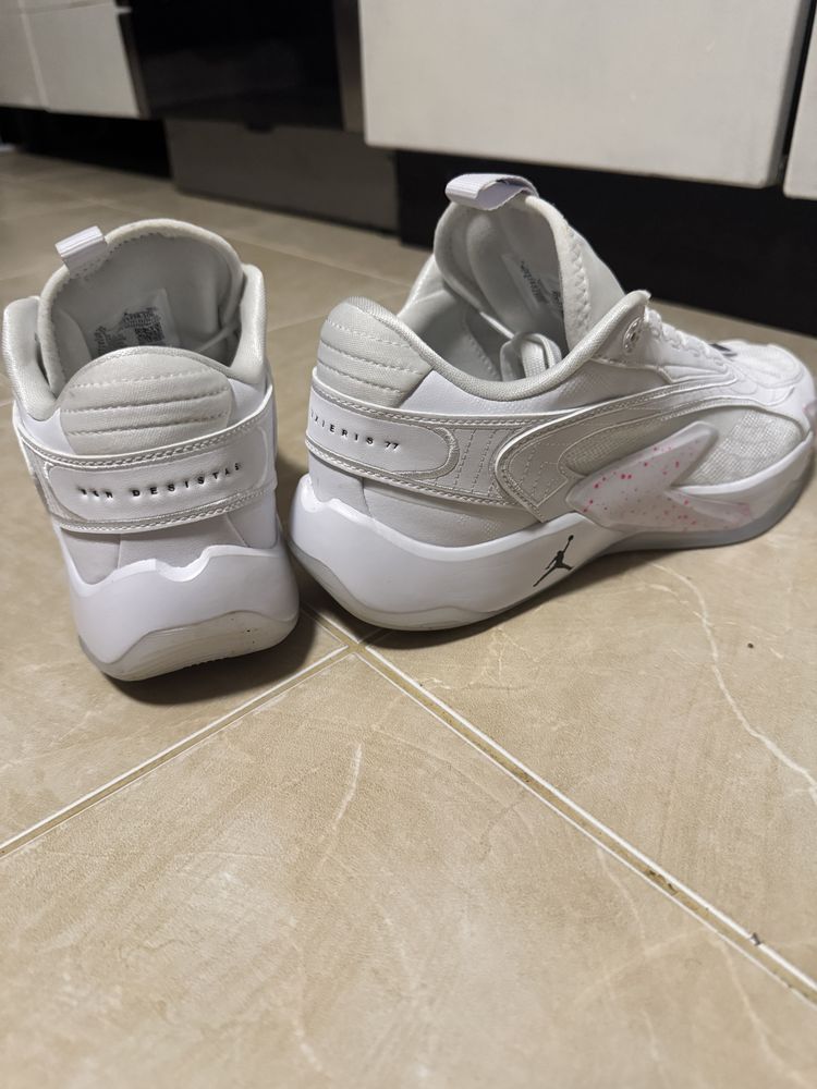 Женски обувки Jordan
