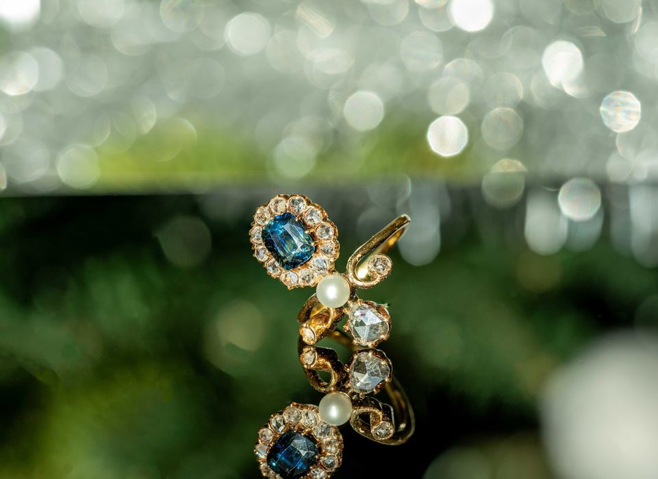 inel vechi deosebit aur safir diamante certificat