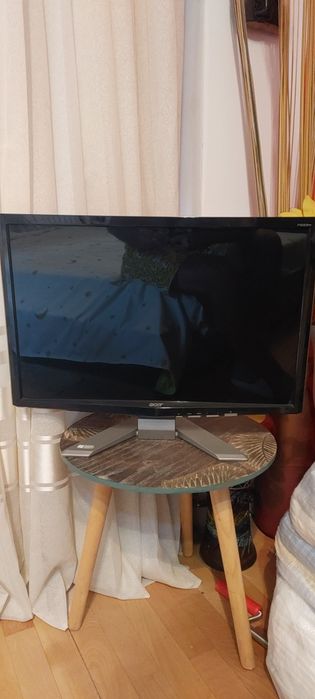 Monitor LCD Acer [ diagonala 56 cm )