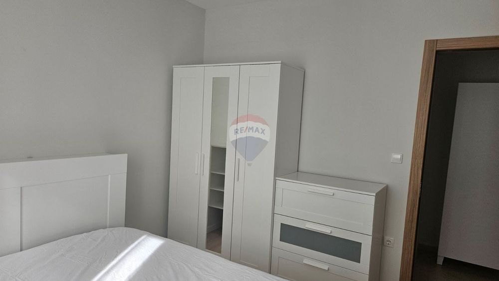 Дава се под наем Двустаен апартамент в Варна, Бриз - 65 кв.м за 500 € - Снимка #4