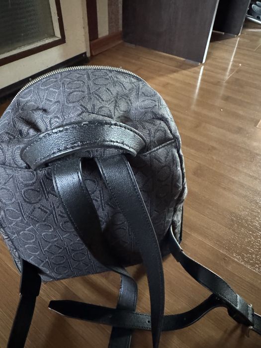 Дамска раница Calvin Klein Оригинал!