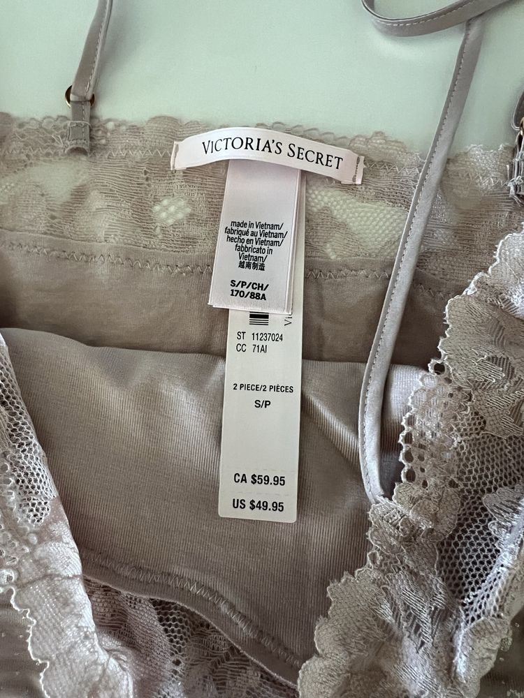 Pijama Victoria’s Secret marimea S
