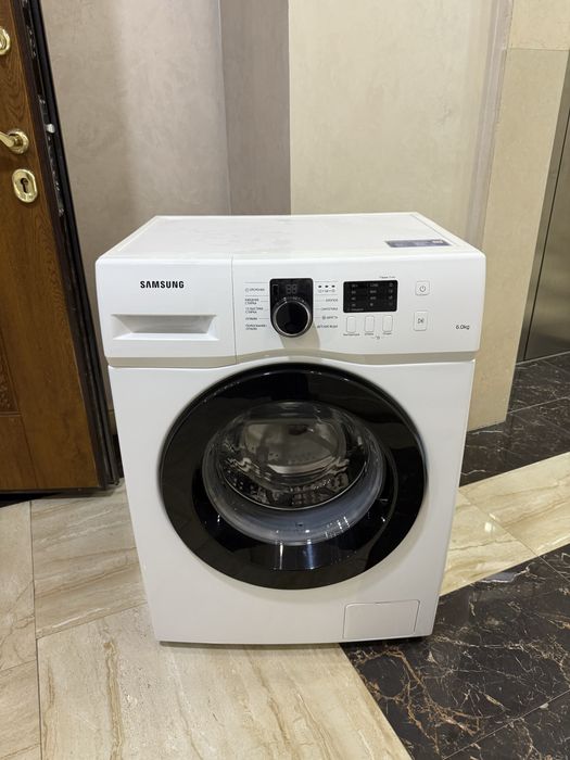 Стиральная машина Самсунг в хорошем состаянии