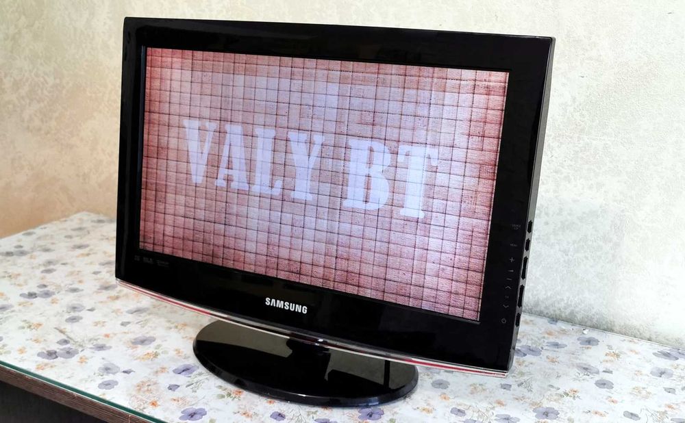 Tv led Samsung LE19B450 - 19 inch/48 cm - impecabil