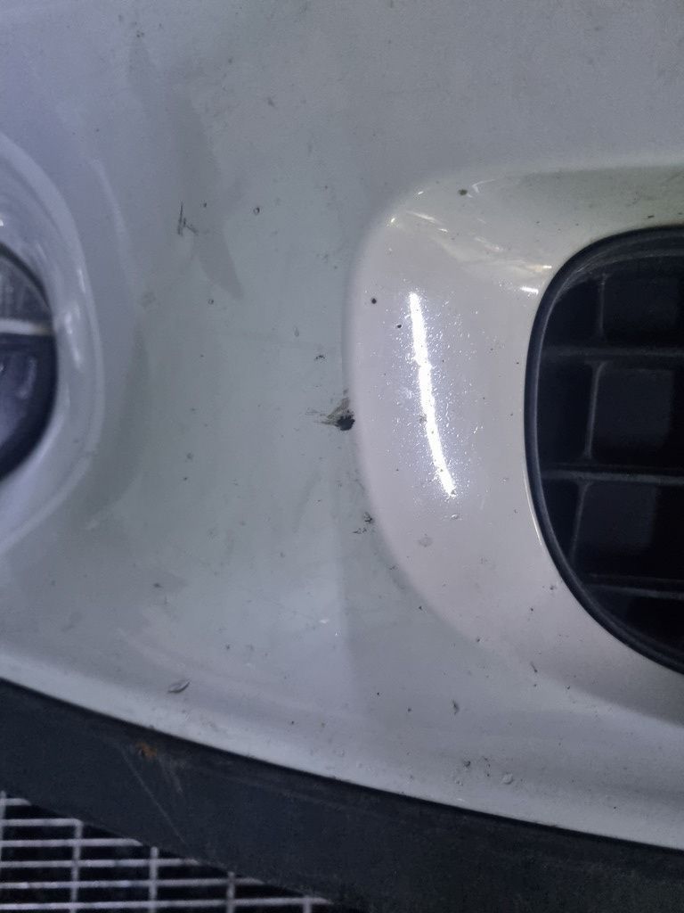 Bara fata Mini Countryman 2010 - 2016 Alb (1108) LOVITA ZGARIATA