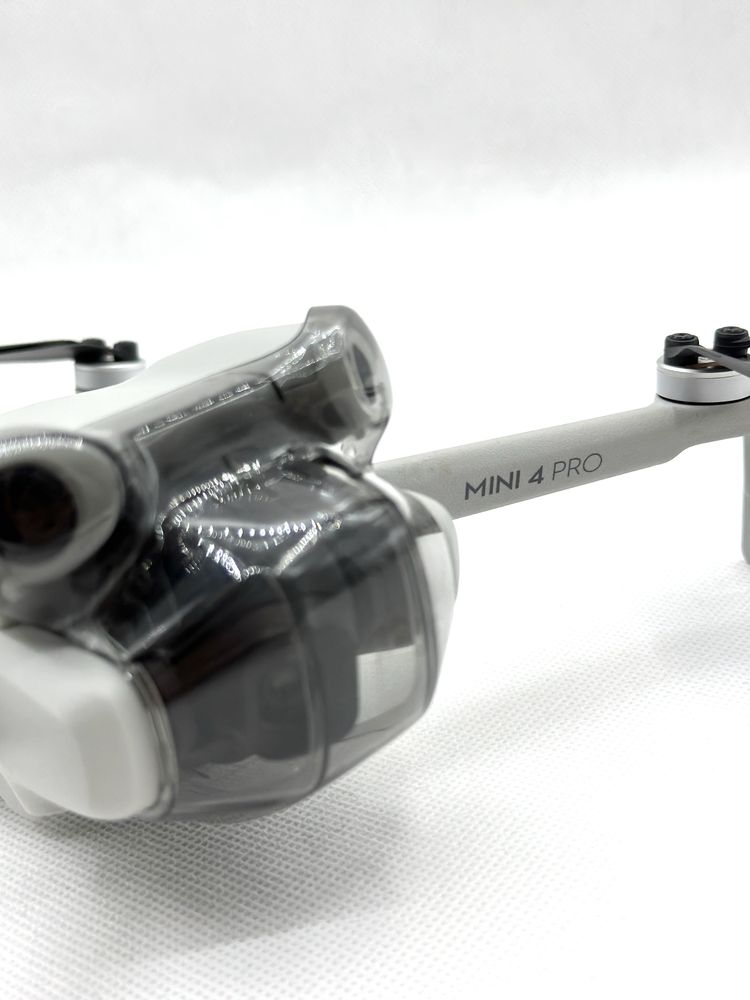 Dji mini 4 pro rc combo plus