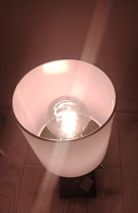 Veioza ,lampa cu lumina calda