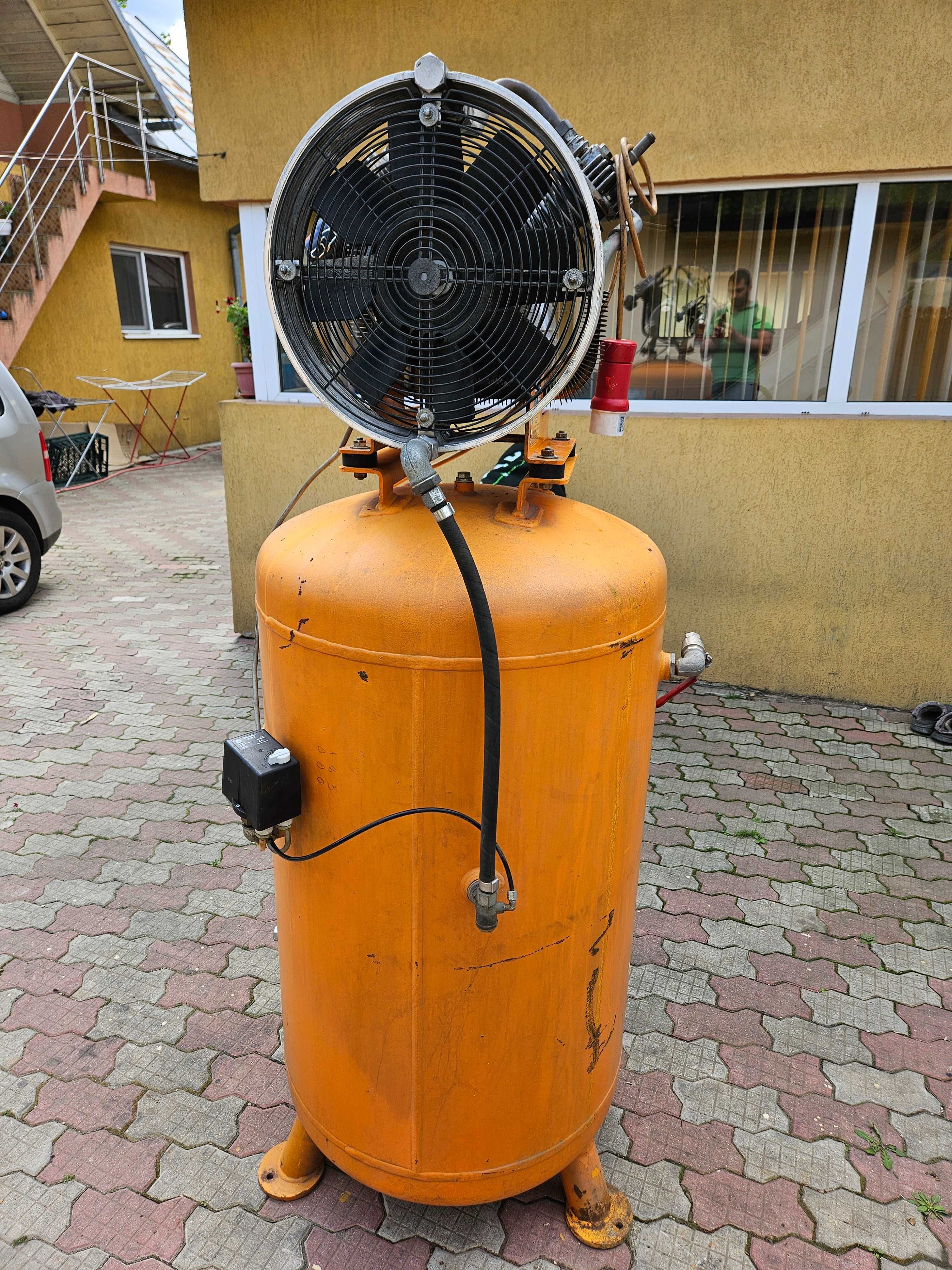 Compresor aer Kaeser epc 420-2-350 350 litrii, 2 pistoane, 3kw