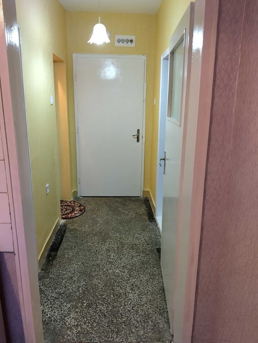 Продава добър двустаен апартамент