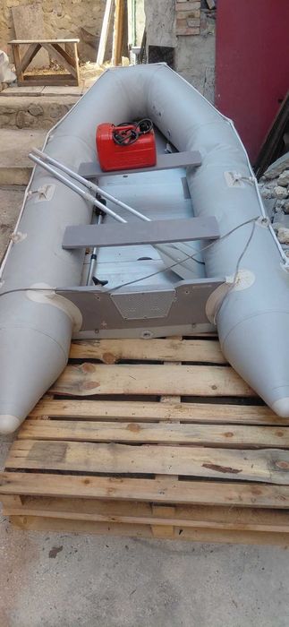Надуваема лодка WEIHAI ACE BOATS 320