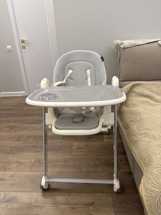 Детский стул для кормления