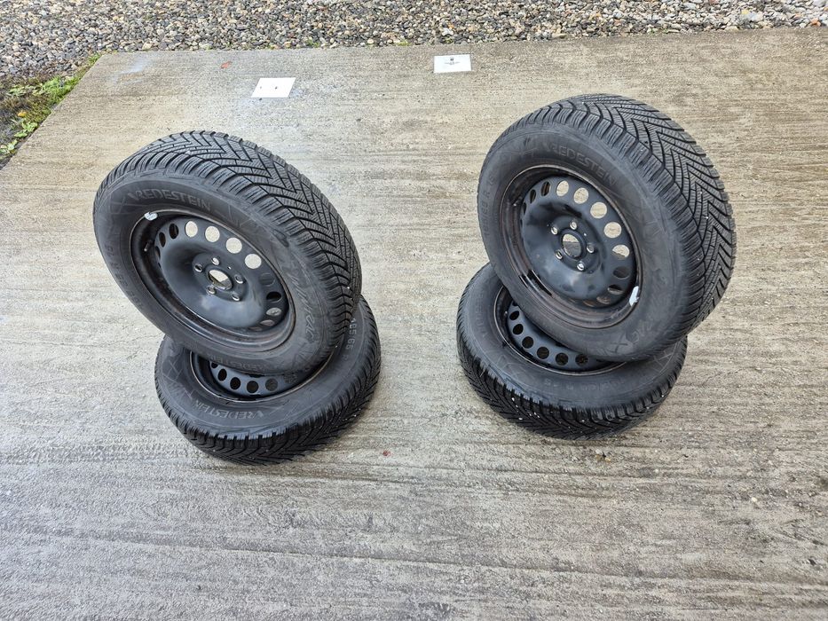 Jante R15 5x112 cu anvelope iarna Vredestein 195/65R15 foarte bune