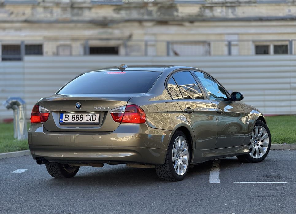 BMW e90 -320d- Automata// Navi,Xenon,Trapa,Memorii,Senzori, Piele Crem