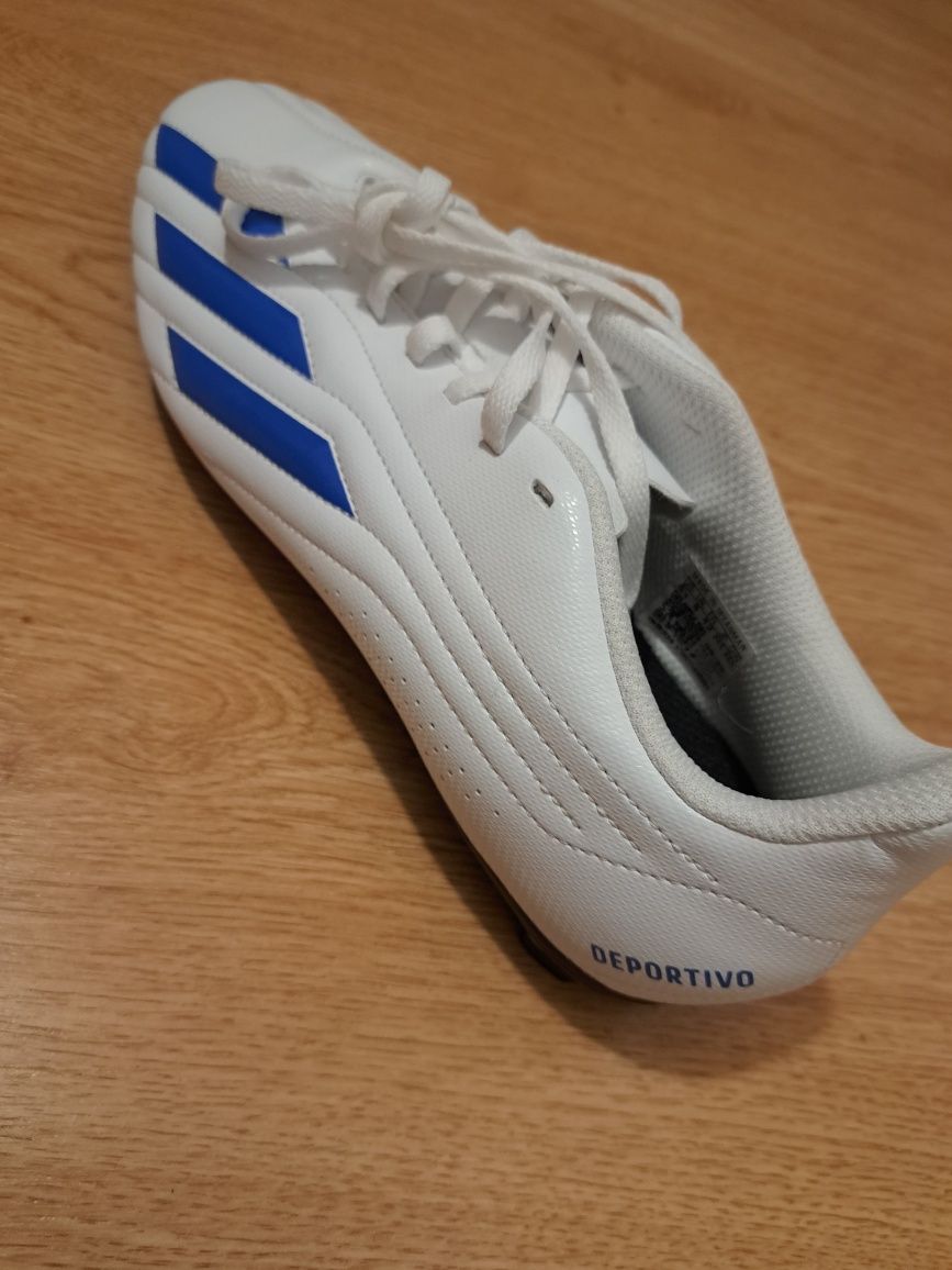 Adidas Deportivo