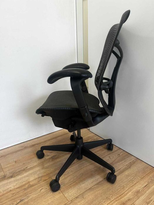Refurbished Herman Miller Mirra Graphite