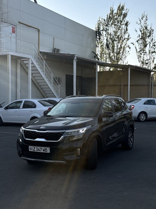 Kia seltos  5 pozitsa