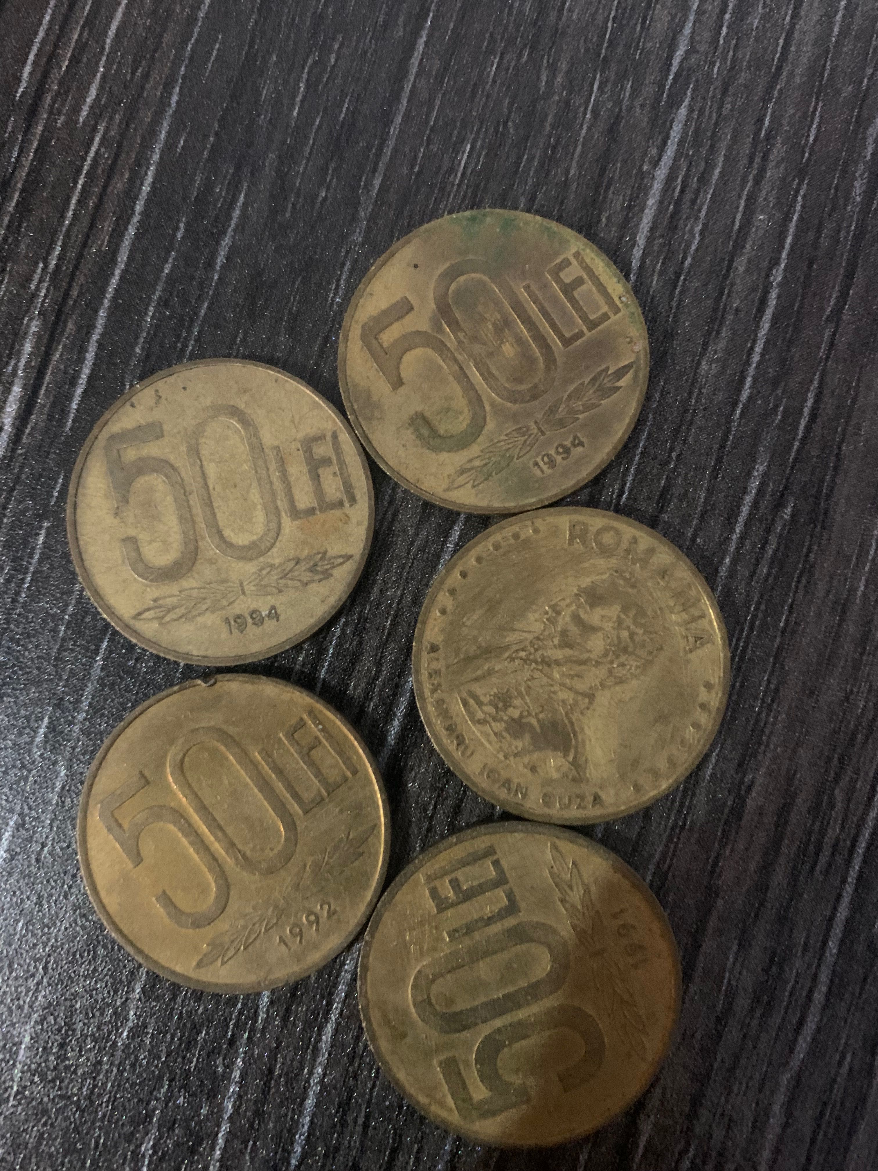 Vand monede diverse denominari