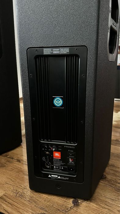 Vând sistem profesional JBL PRX 600 de cantat live la Nunti