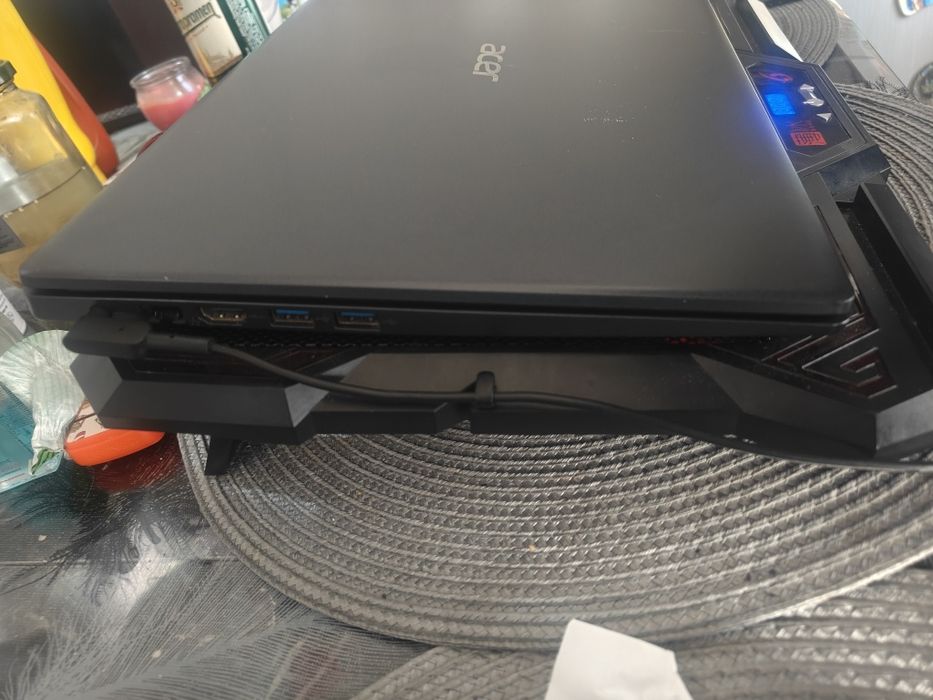 Acer Aspire 3 15.6" i5-10210u, 16 ram , 480 ssd