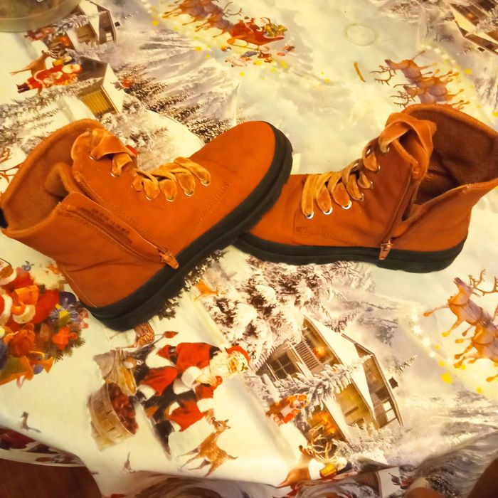 Зимно боти за момиче