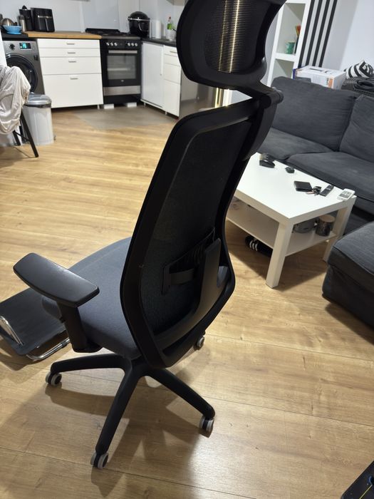 Scaun ergonomic Traffic Chairs + suport picioare Ikea Dagotto
