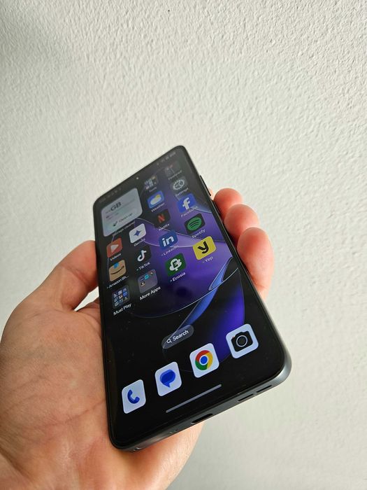 Oppo reno 13f. 256 gb, nou, neactivat, Garantie.