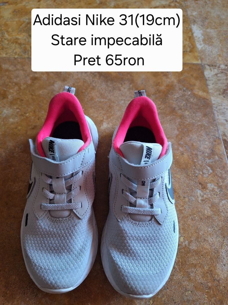 Vând adidași copii Nike 31