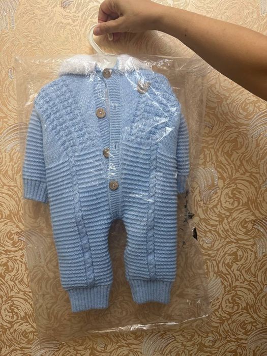 Детские комбинезоны (вещи)