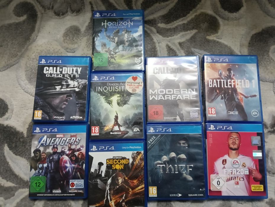 Ps 4 pro, 1 tb, 2 manete, jocuri