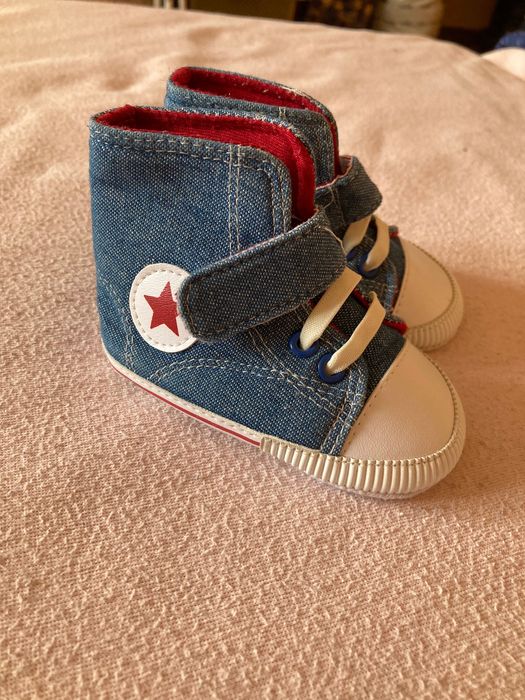 Бебешки обувки - размер 17