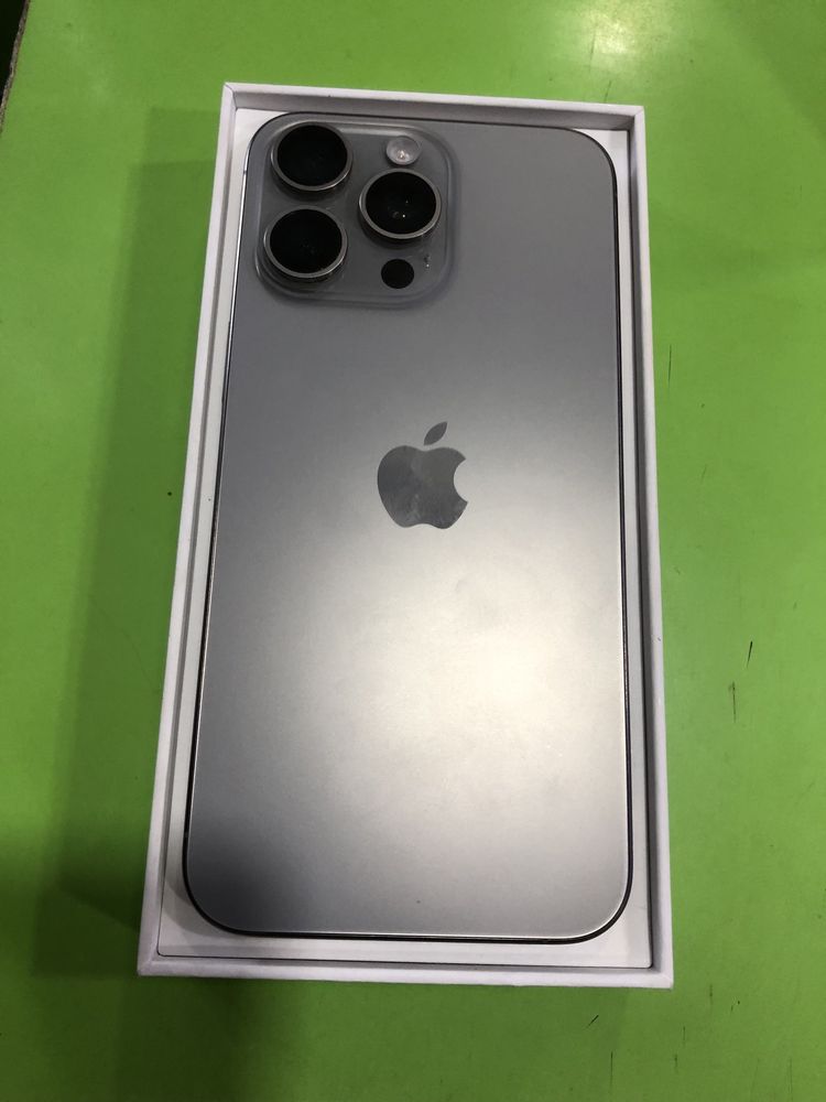 Iphone 15 pro max 256gb